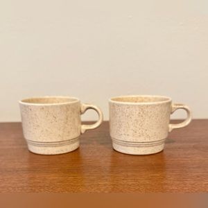 Vintage speckled pottery mug USA marking set of 2 EUC